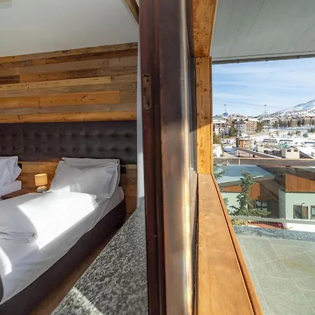 Hotel Hotiday Run 3*