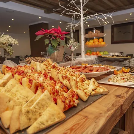 Hotel Hotiday Run 3*