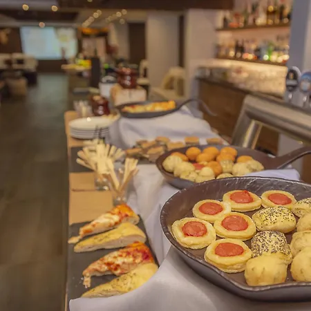 Hotel Hotiday Run 3*